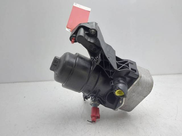 Resfriador de óleo do motor para seat leon (5f1) (2012-2018) 1.6 tdi clh 03N117021