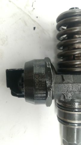 VAG 0414720213 Форсунка впрыска топлива в наличии Полтава