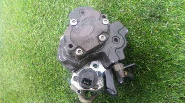 Bomba de combustível de pressão alta Toyota Yaris P10