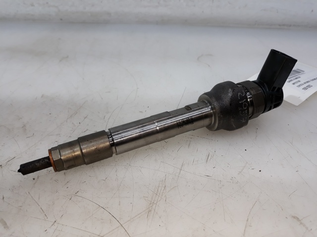 Injector 0445110613