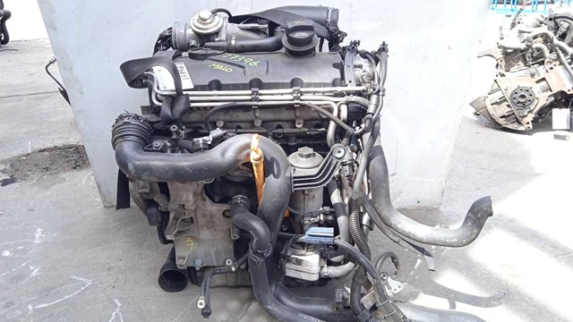 Suporte do filtro de óleo para Volkswagen Caddy III perua 1.9 TDI BLS 045115389J