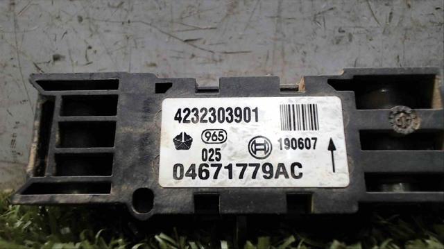 04671779AC CHRYSLER Датчик удара купить в Ужгород