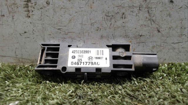 04671779AC CHRYSLER Датчик удара купить в Житомир
