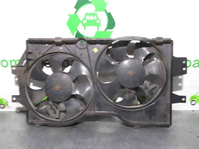 Ventilador elétrico de esfriamento montado (motor + roda de aletas) 04682624 Chrysler