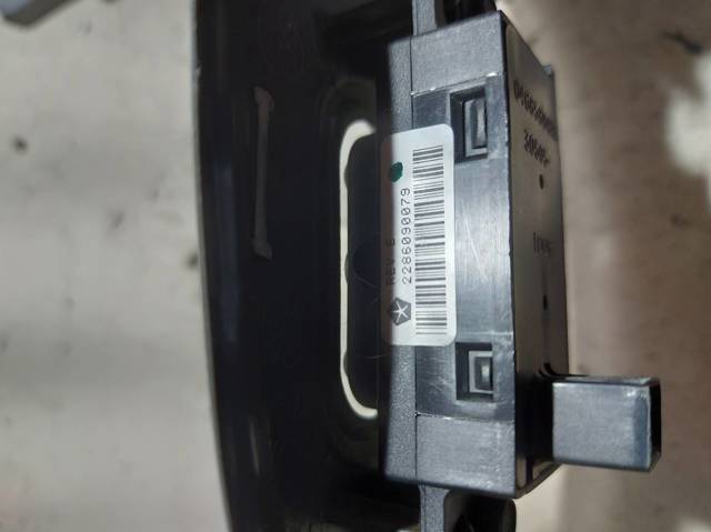 CHRYSLER 04685732AC Кнопочный блок управления стеклоподъемником передний левый в наличии Житомир