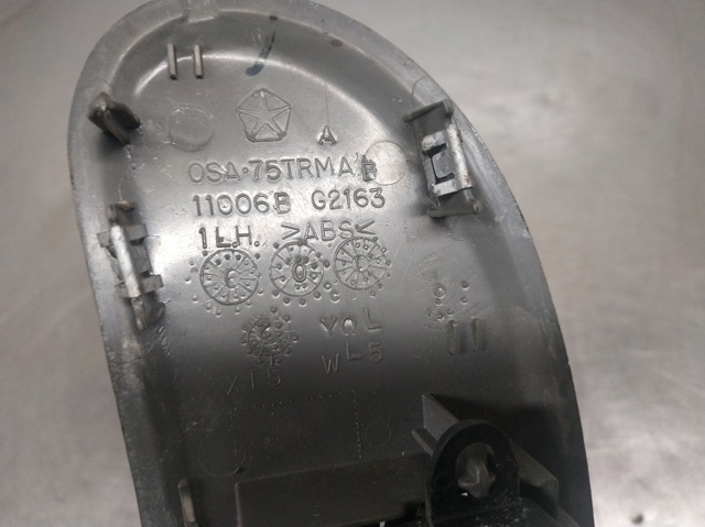CHRYSLER 04685732AC Кнопочный блок управления стеклоподъемником передний левый в наличии Днепр