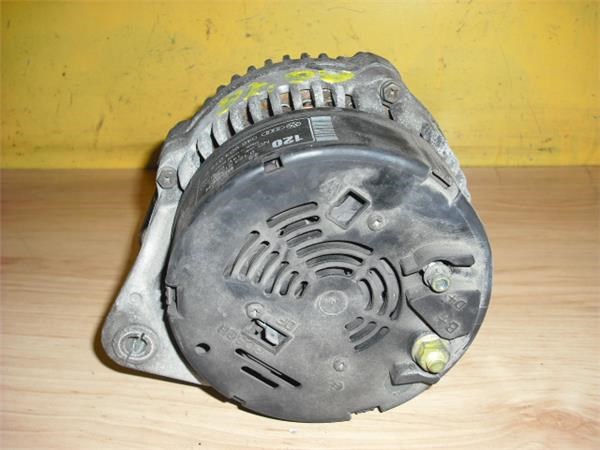 VAG 046903015F Генератор в наличии Николаев