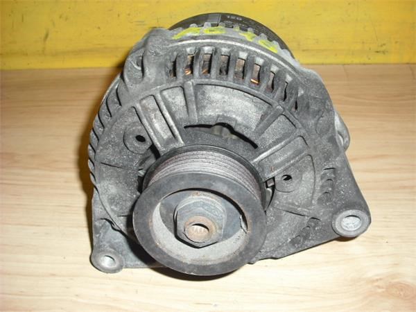 VAG 046903015F Генератор в наличии Тернополь