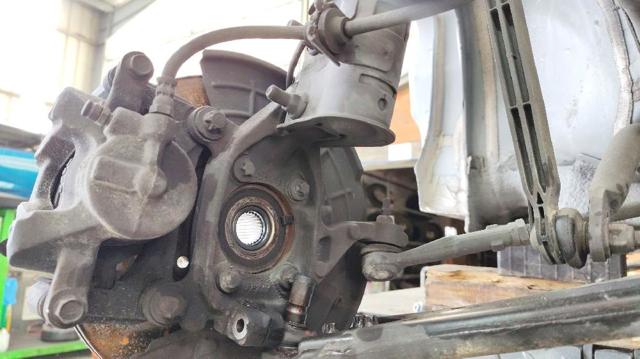 04787970AA CHRYSLER Цапфа (поворотный кулак) передний правый купить в Павлоград