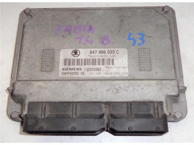VAG 047906033C Блок управления двигателем в наличии Сумы