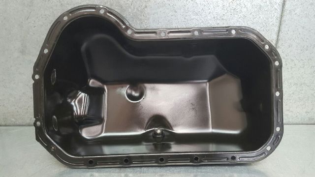 VAG 048103599C Поддон двигателя в наличии Павлоград