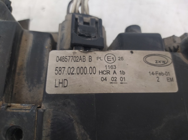 CHRYSLER 04857702AB Правая фара в наличии Полтава