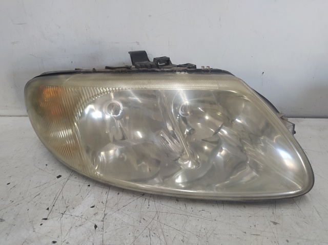 04857702AB CHRYSLER Правая фара купить в Каменское