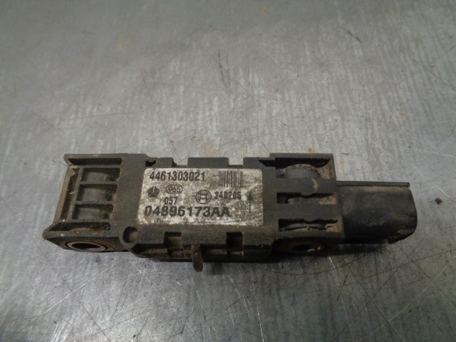 CHRYSLER 04896173AA в наличии Винница