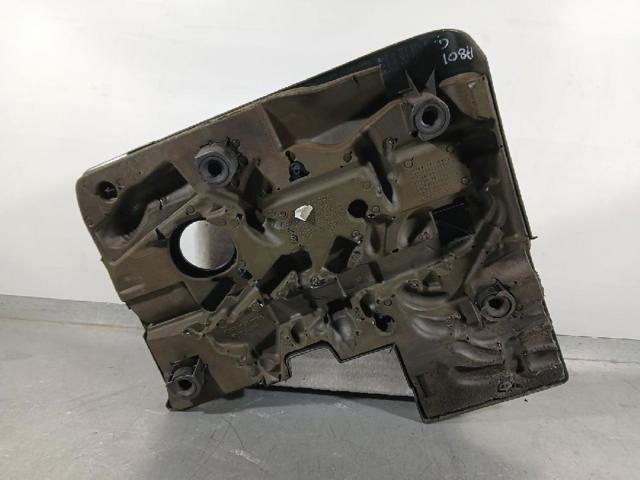 VAG 04B103925C Крышка двигателя в наличии Киев