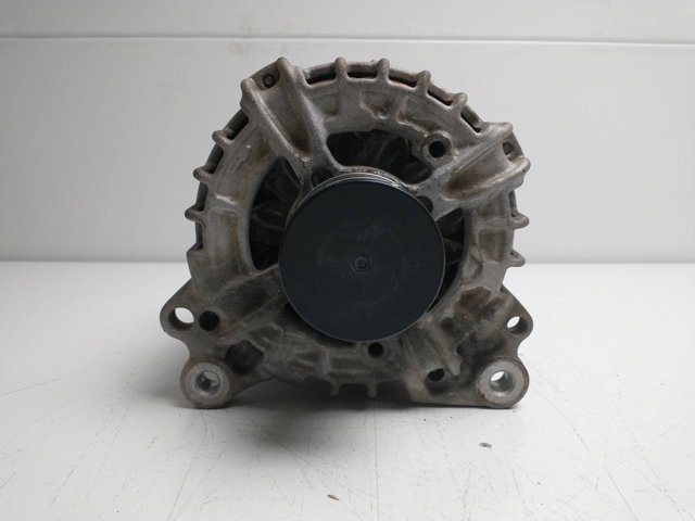 VAG 04C903023C Генератор в наличии Ирпень