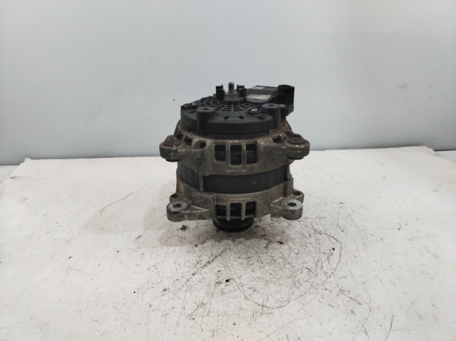 VAG 04C903023C Генератор в наличии Кривой Рог