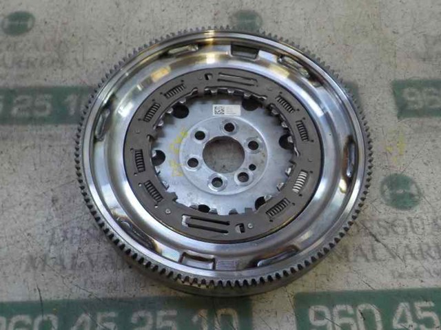 Volante de motor Audi A3 8YA, 8YF