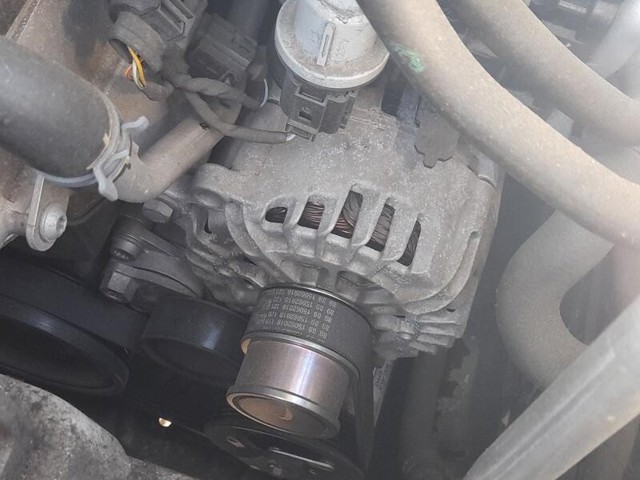 04E903015P VAG Генератор купить в Львов