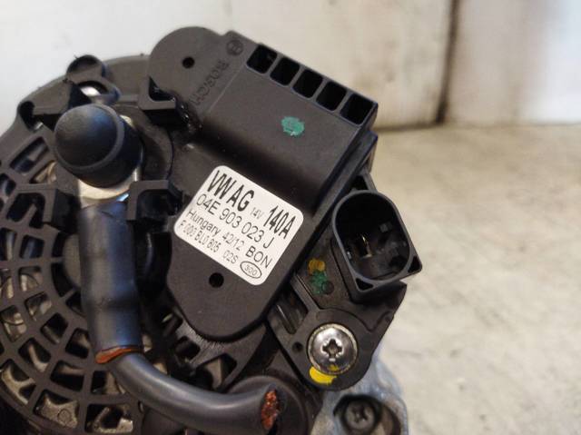 VAG 04E903023J Генератор в наличии Сумы