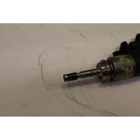Injetor de injeção de combustível Audi A3 8YA, 8YF