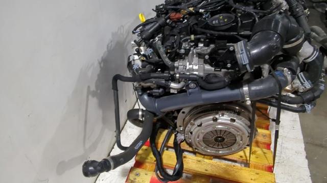 VAG 04L100038K Двигатель в наличии Хмельницкий