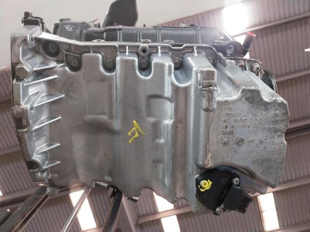 VAG 04L100091C Двигатель в сборе в наличии Черновцы