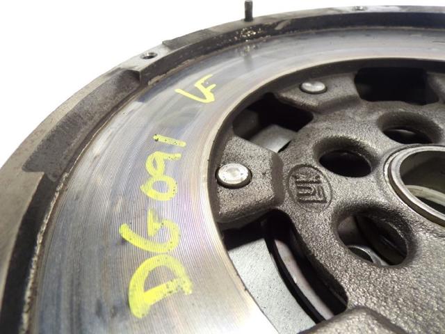 VAG 04L105266AF Маховик двигателя в наличии Киев