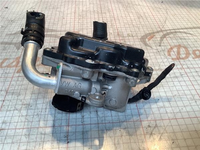 Válvula EGR de recirculação dos gases 04L131501E VAG