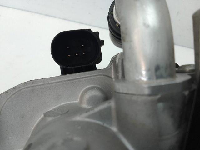 Válvula EGR de recirculação dos gases 04L131501E VAG