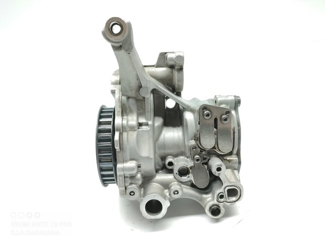 VAG 04L145208AA Масляный насос в наличии Украина