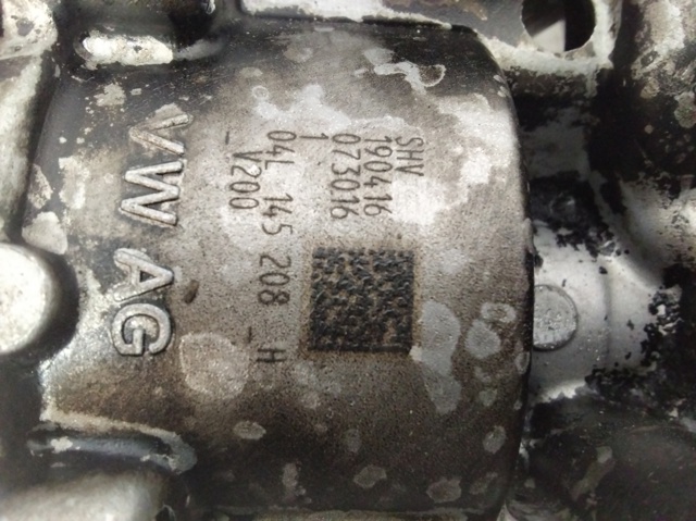 Bomba de óleo Volkswagen Golf BA5, BV5