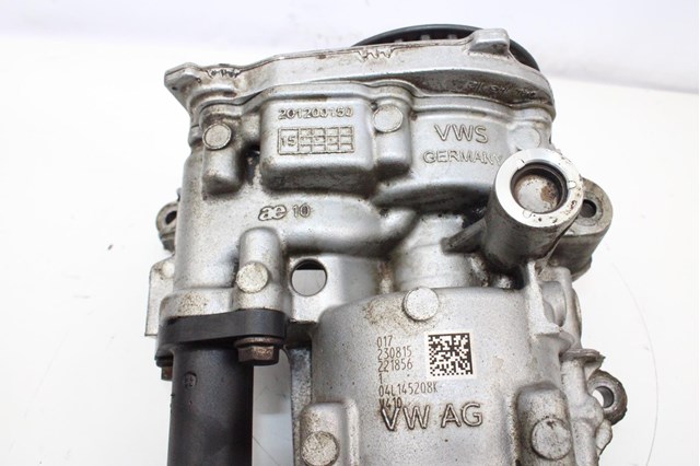 Bomba de óleo 04L145208K VAG/Audi