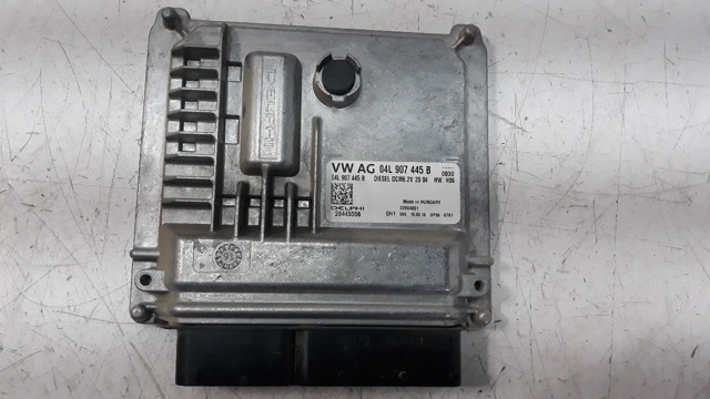 Unidade de controlo do motor UCE para skoda octavia iii 1.6 tdi clha 04L906056CL