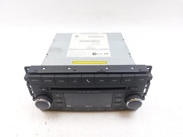 05064953AH CHRYSLER Магнитола (радио AM/FM) купить в Львов
