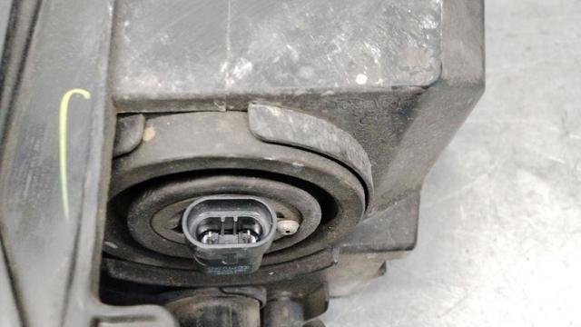 CHRYSLER 05067788AA Фара правая в наличии Черновцы