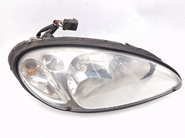 05288766AK CHRYSLER Фара правая купить в Ирпень