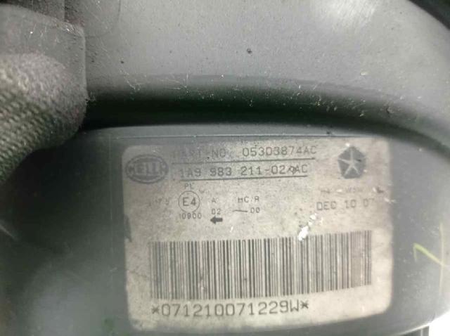 CHRYSLER 05303874AC Фара правая в наличии Житомир