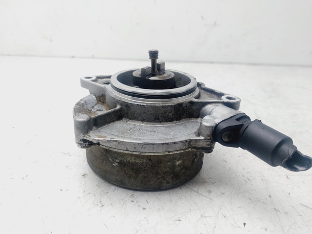 Bomba a vácuo Audi Q7 4LB