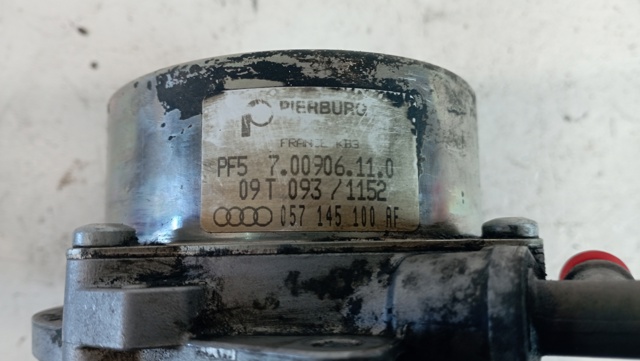 VAG 057145100AF Вакуумный насос в наличии Чернигов