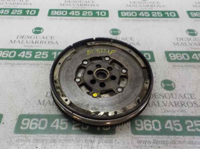 Volante de motor 058105266H VAG