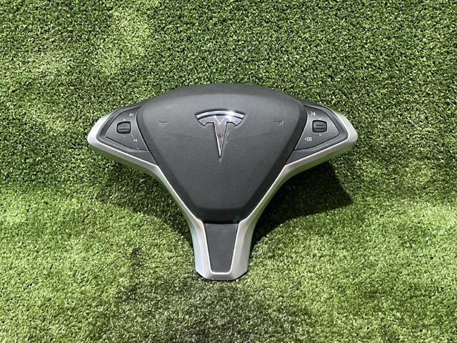 TESLA 0589P1000552 Подушка безопасности (AIRBAG) водительская в наличии Черкассы