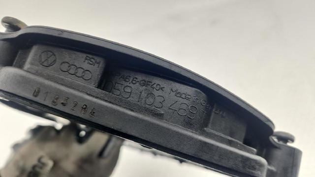 VAG 059103469T Крышка клапанная левая в наличии Ирпень