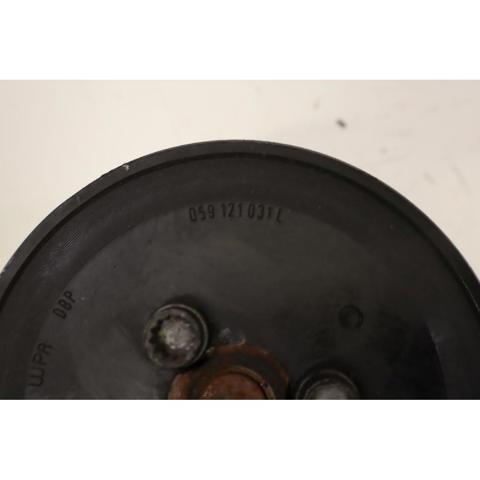 VAG 059121031L Шкив помпы в наличии Ровно