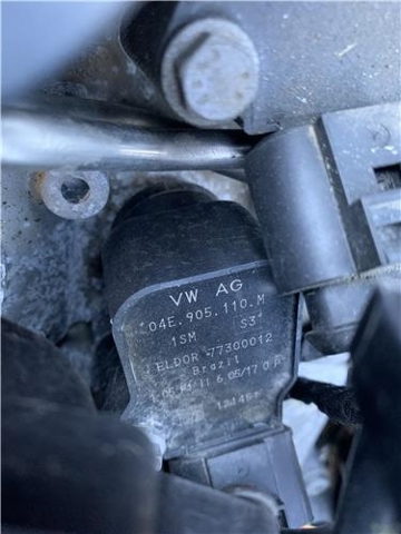 Bobina de ignição 05E905110 VAG