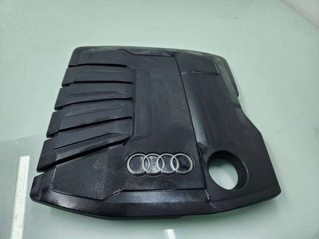 05L103925D Крышка двигателя купить Львов