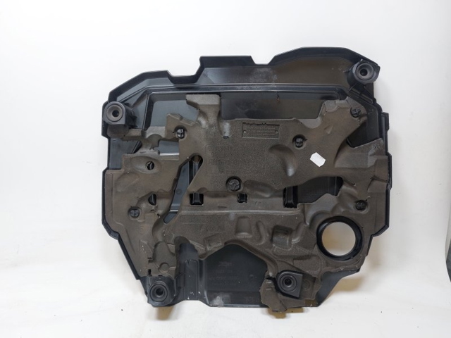 VAG 05L103925E Крышка мотора декоративная в наличии Киев