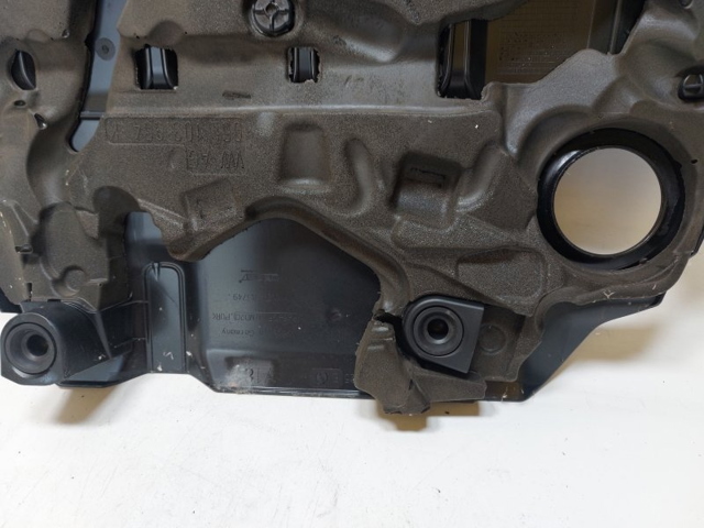 05L103925E VAG Крышка двигателя купить в Ирпень