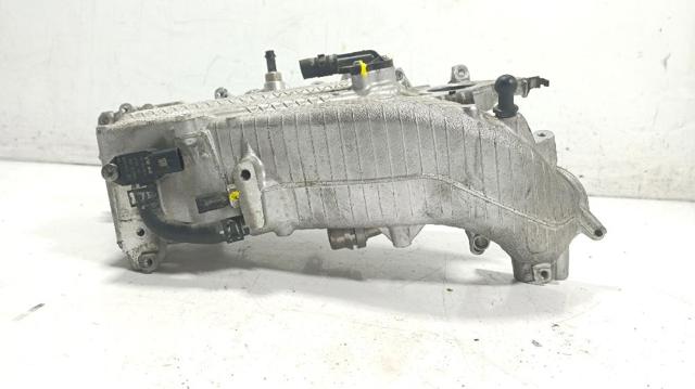 05L129711M Коллектор впускной купить Черновцы