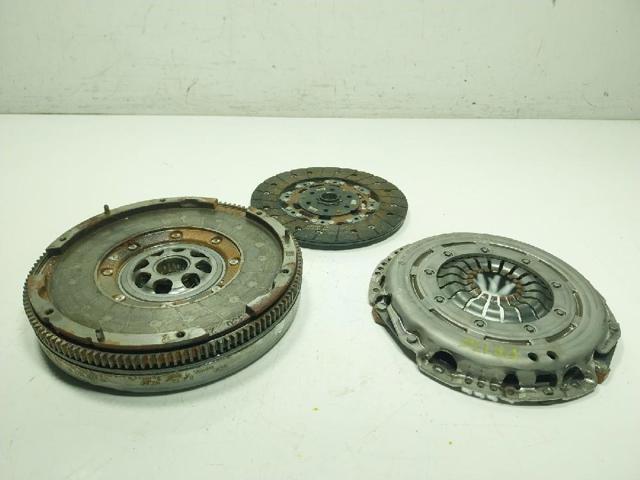 05L141015G VAG Сцепление купить в Украина